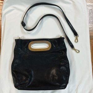 Leather Michael Kors hand bag with detachable strap